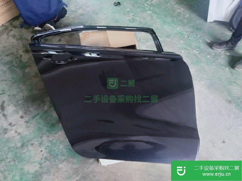 轉讓二手原裝拆車件，大眾寶來17款，后蓋17款