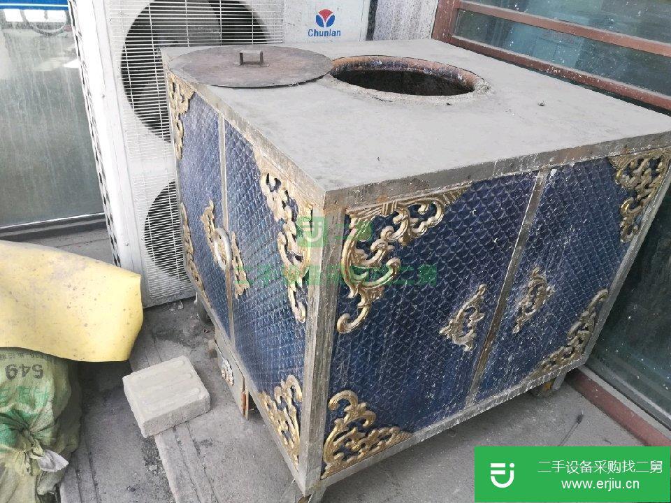 轉讓新疆烤馕爐 烤架子肉爐 生鋁鍋 酒店桌椅