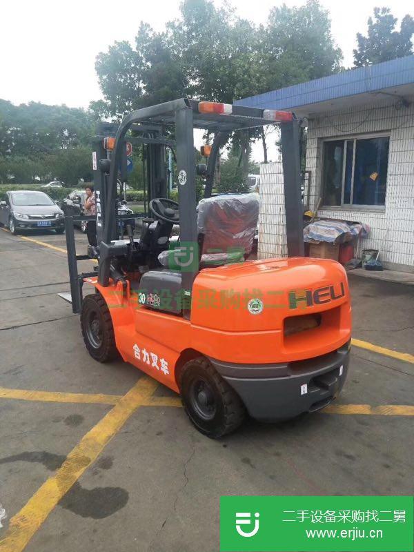 轉讓倉庫靜音電動叉車2噸