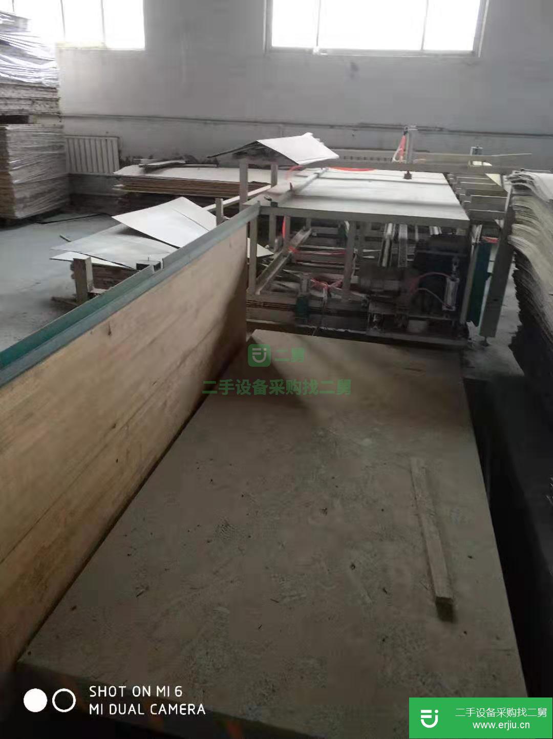 MP1325冷壓自動(dòng)拼板機(jī)