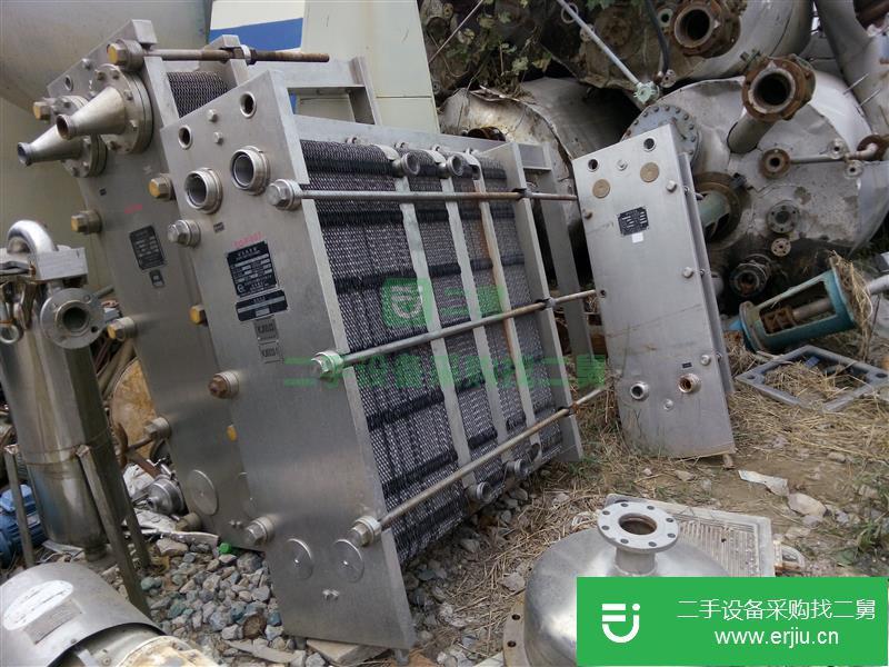 山東濟寧供應八成新的2017年的二手搪瓷片式換熱器