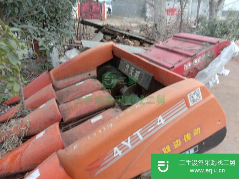 河南出售二手小麥玉米聯(lián)合收割機