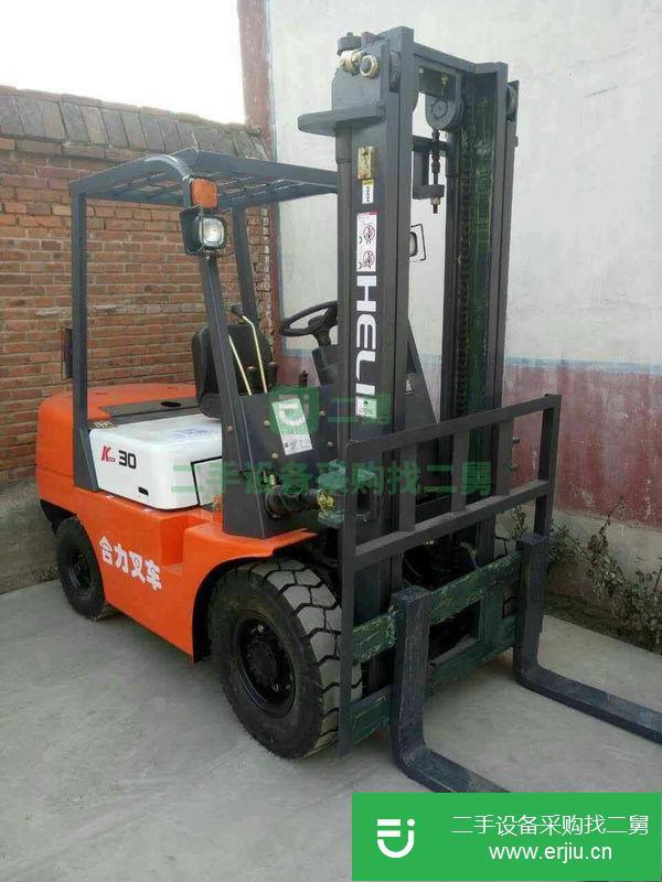九成新6噸叉車