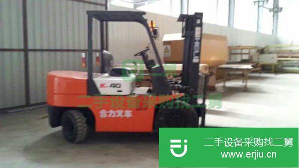 九成新6噸叉車