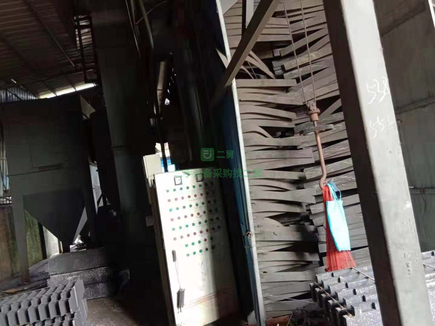 二手通過式拋丸機九成新十個十五千瓦拋頭