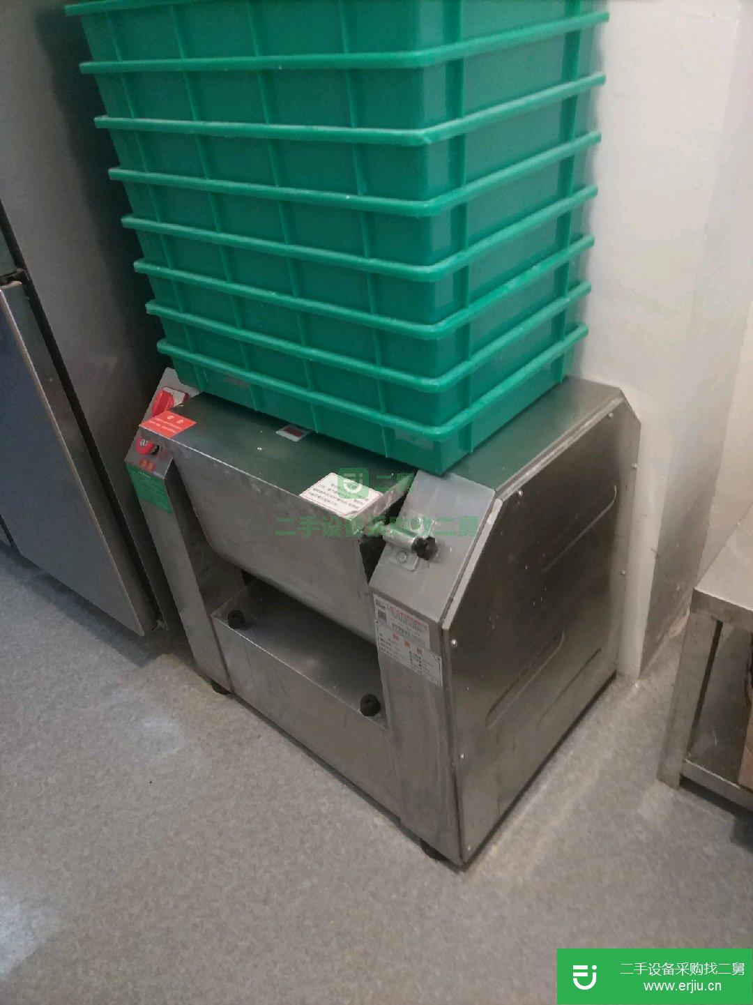商用和面機(jī)220v可以和面15-30公斤面粉