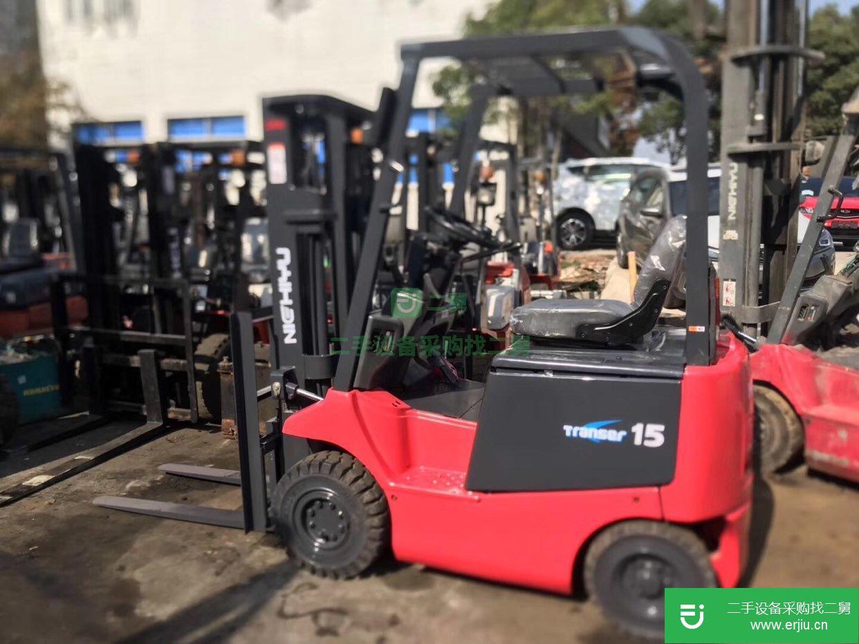 九成新1.5噸交流電動(dòng)叉車，二手力至尤電動(dòng)叉車原裝電池