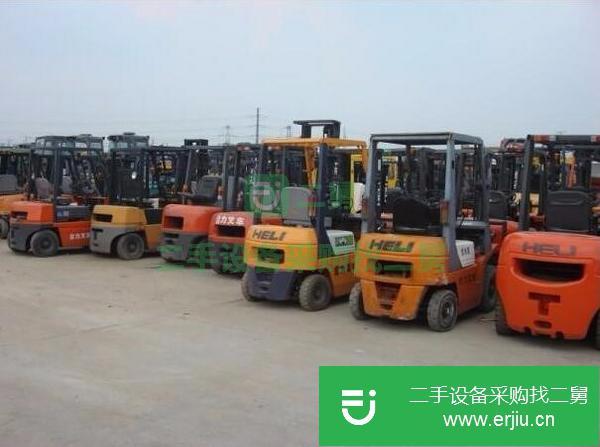 上海市轄區轉讓九成新的二手7噸叉車