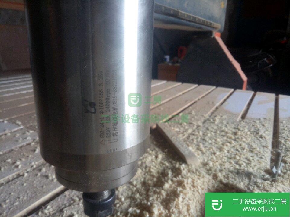 九成新的雕刻機