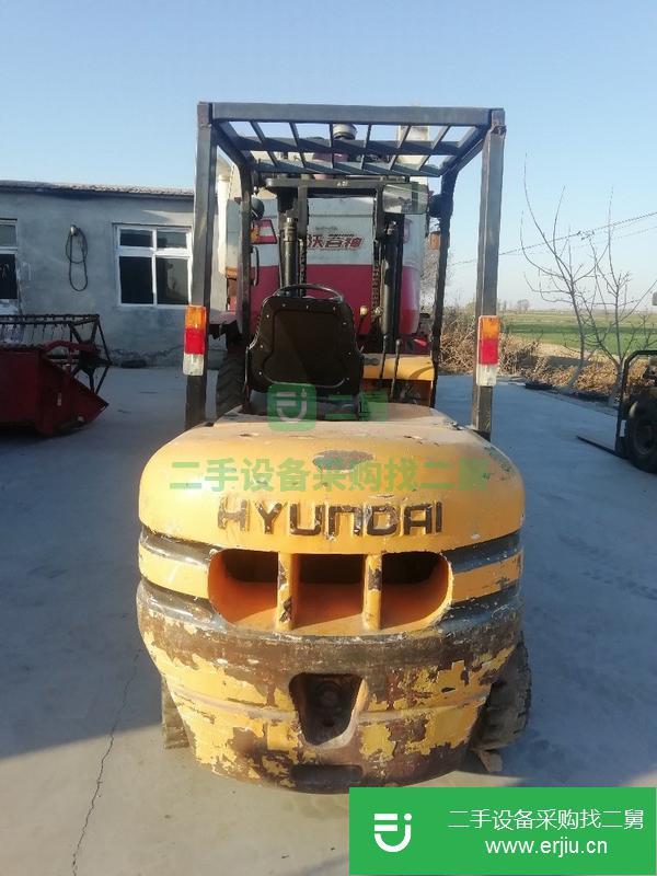 轉(zhuǎn)讓八成新的2011年的現(xiàn)代三噸叉車河北衡水的