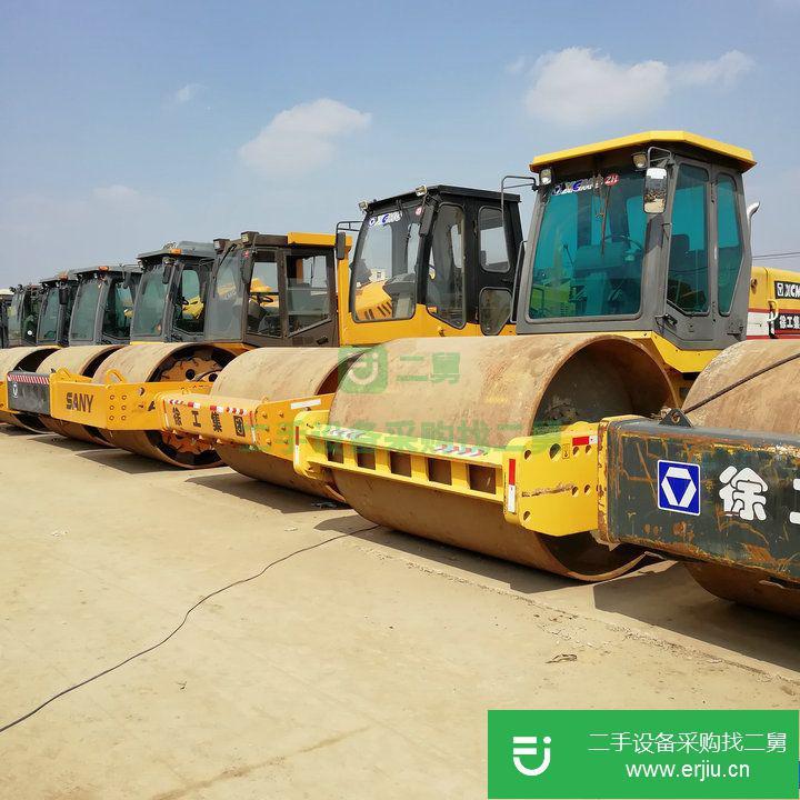 轉讓:二手徐工20噸22噸26噸壓路機新舊度：七成新-九成新