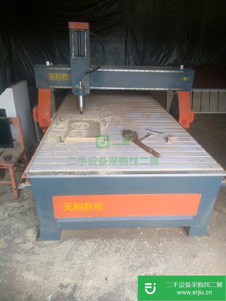 九成新的雕刻機