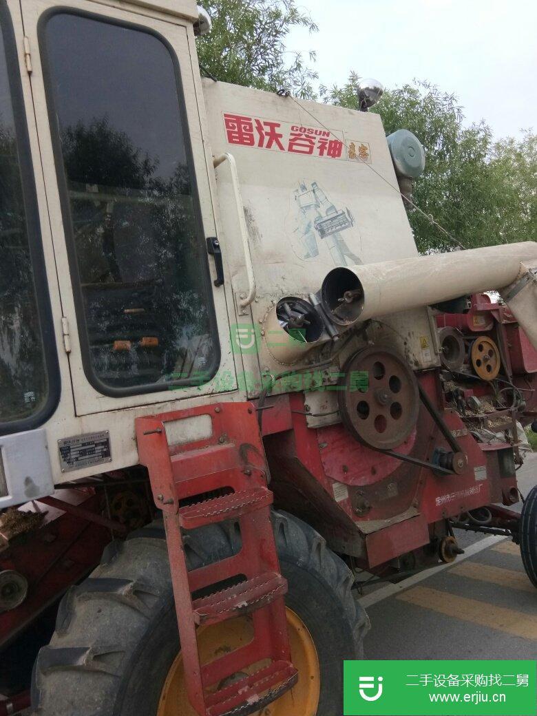 雷沃谷神收割機(jī)車況非常好