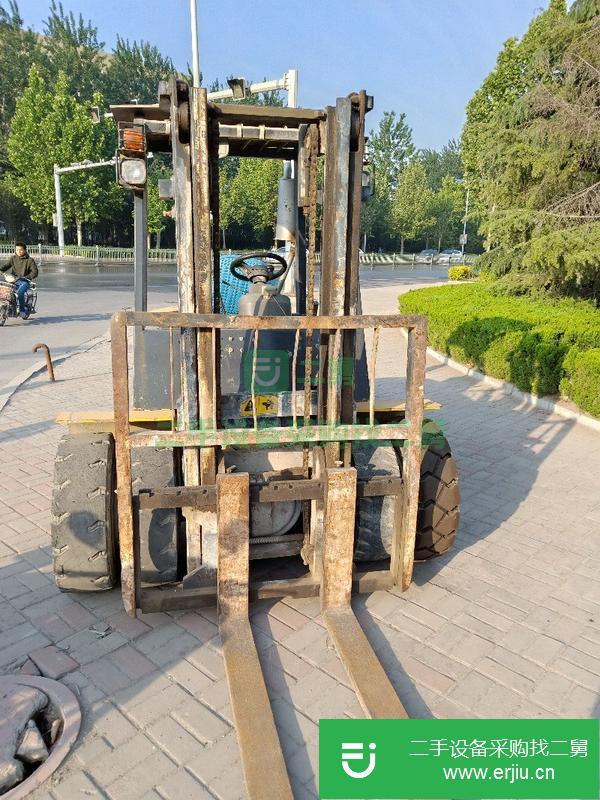 叉車山推3.8噸出售