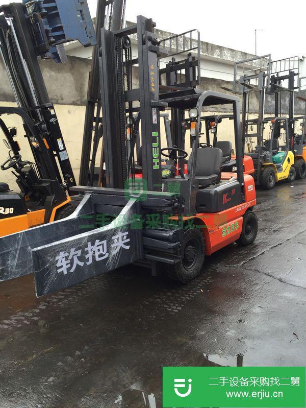 出售低價二手叉車 3噸490柴油叉車 二手廢紙打包機