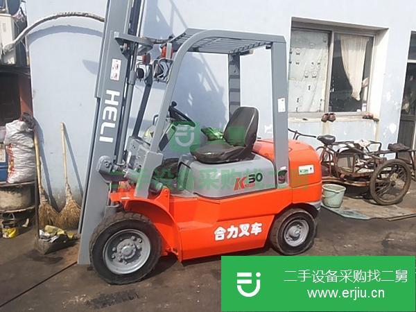 轉(zhuǎn)讓二手叉車10噸燃油