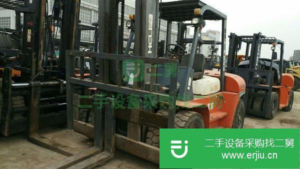 上海出售九成新的二手10噸叉車出售