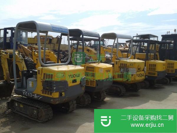 轉讓二手國產小型挖機,二手國產微型挖掘機