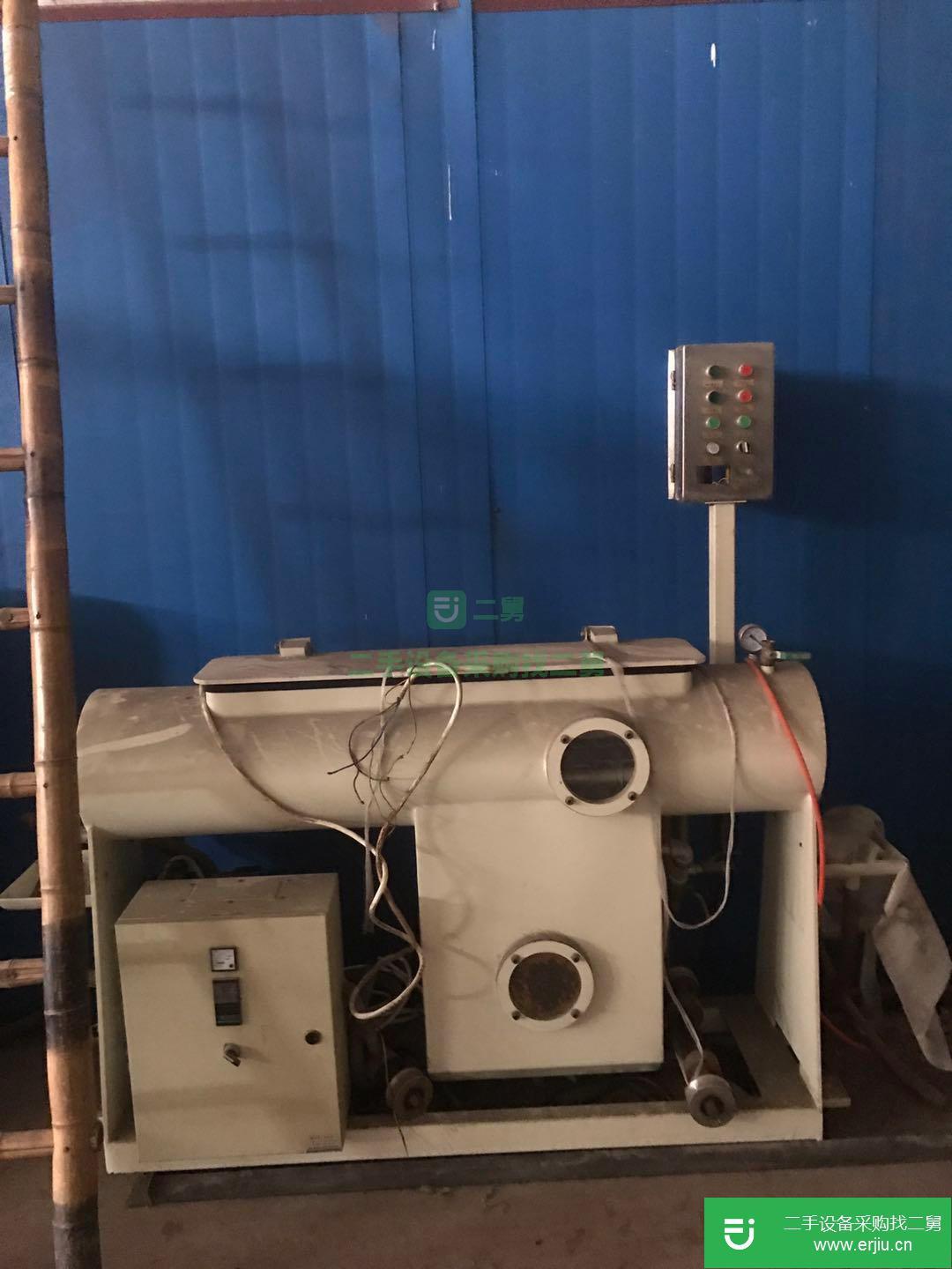 PC擠出機(jī)1臺及牽引