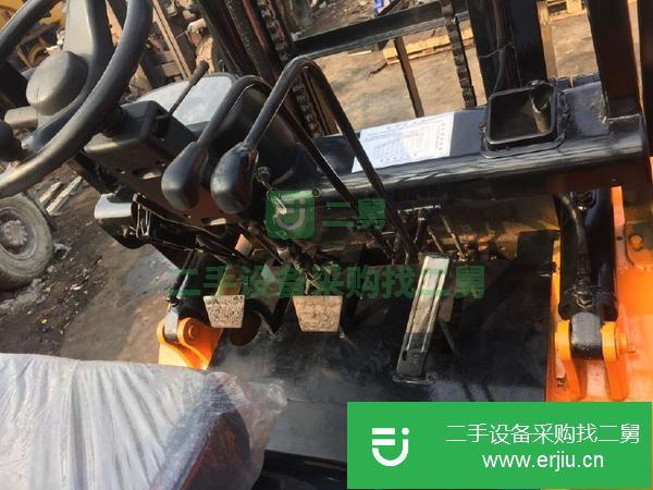 二手合力2.5噸抱夾叉車