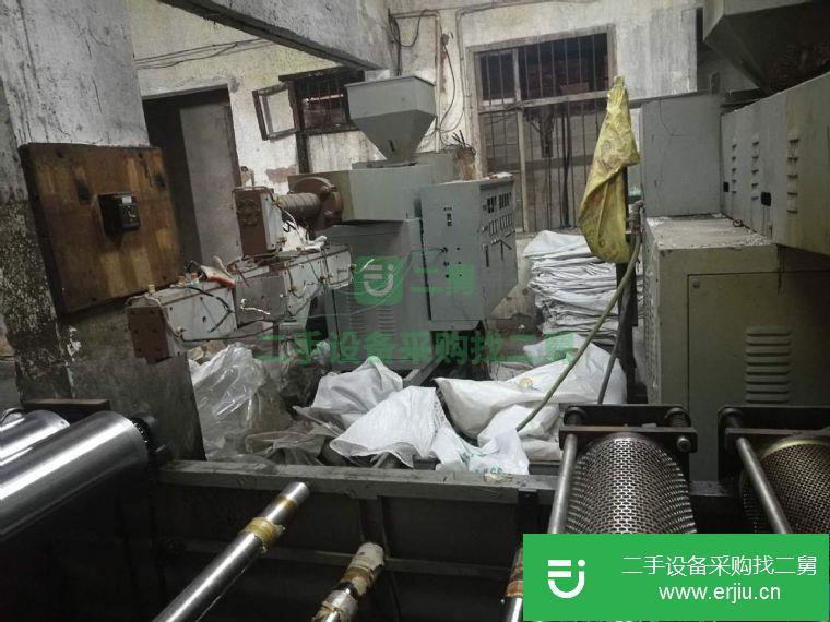 1200復(fù)合氣泡膜機(jī)低價(jià)轉(zhuǎn)讓