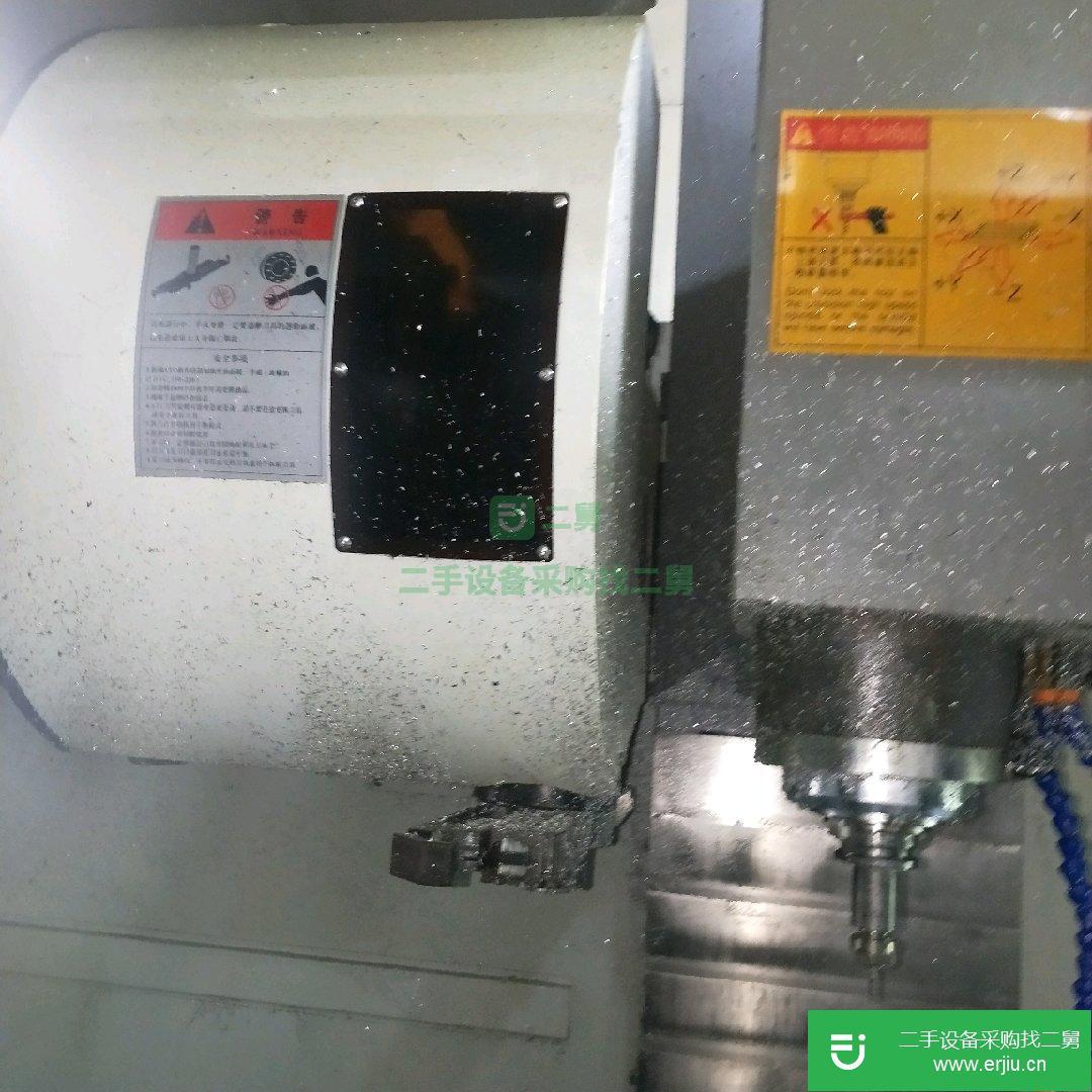 虹光偉業850加工中心三線軌三菱M80系統