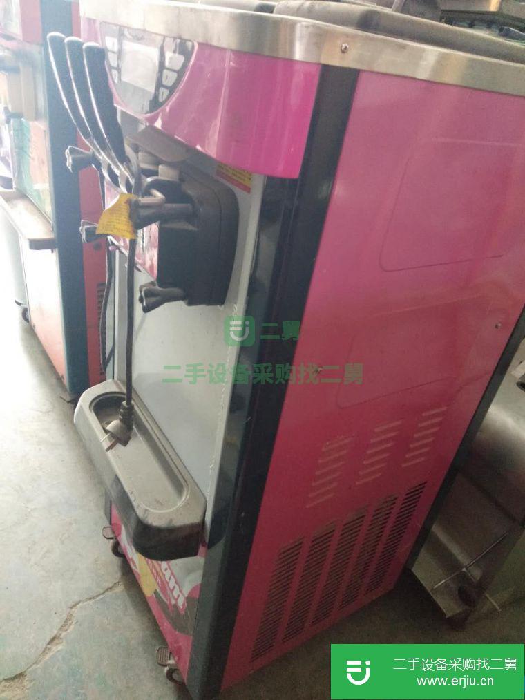 轉(zhuǎn)讓各類(lèi)二手冰淇淋機(jī)