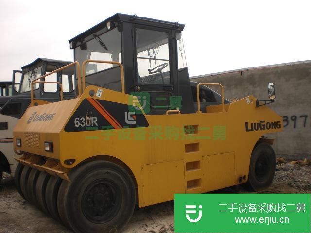 徐工20噸膠輪壓路機(jī)