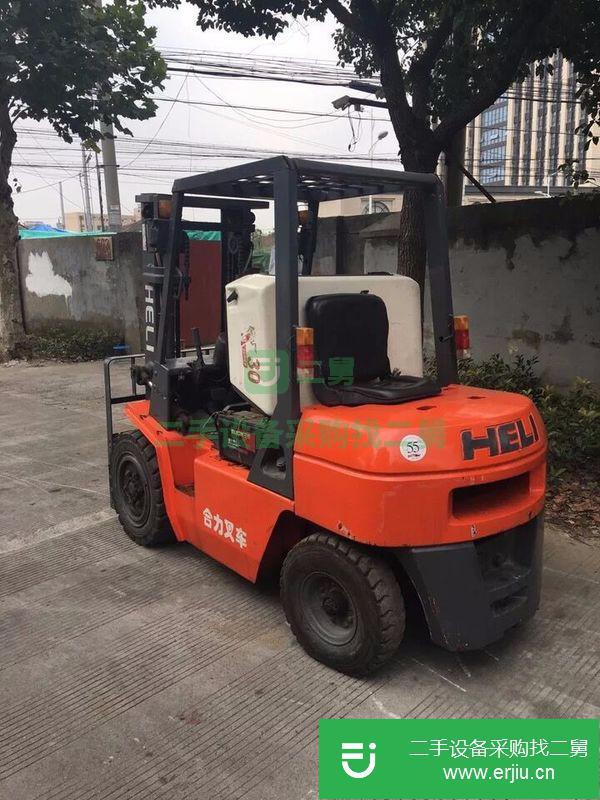 出售原版原樣二手合力叉車,三噸自動(dòng)檔二手叉車轉(zhuǎn)讓
