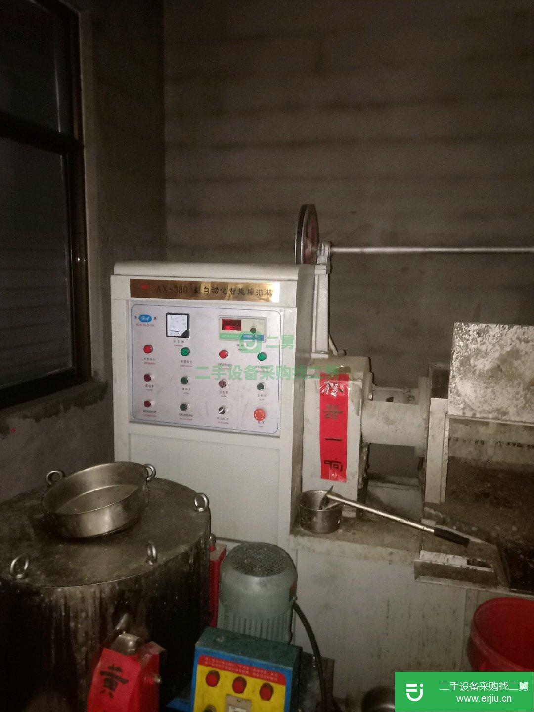 山東濟(jì)南出售新型螺旋式榨油機(jī)