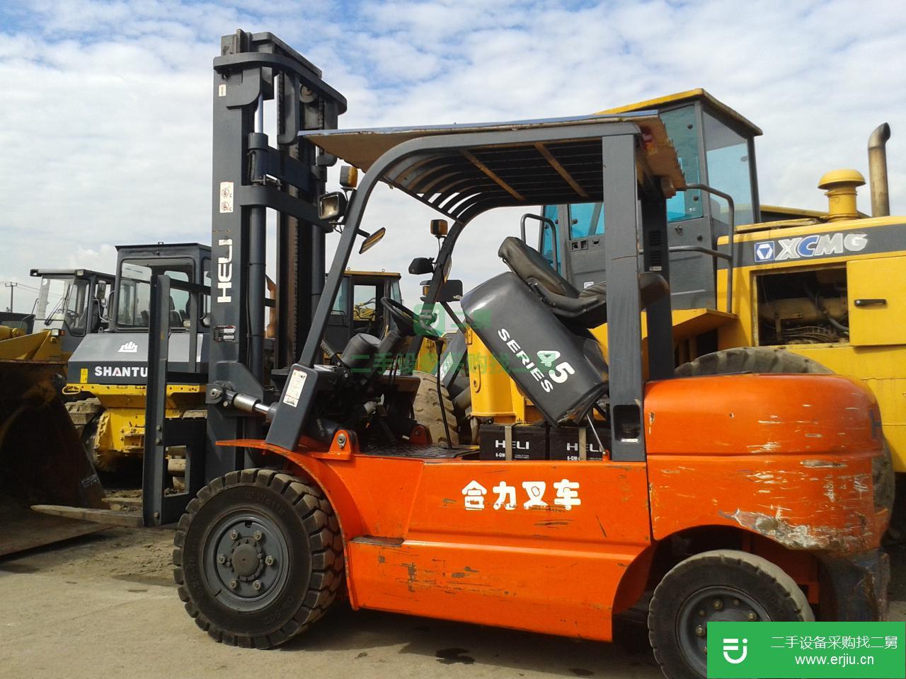 北京二手叉車轉(zhuǎn)讓,二手合力6噸叉車