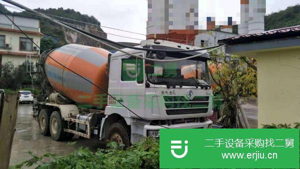 轉讓南寧2013年5月德龍大12方攪拌車,濰柴發動機,中聯上裝