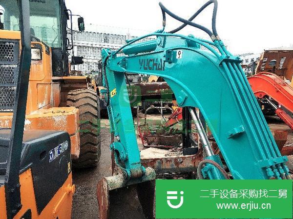 安徽淮南轉(zhuǎn)讓九成新的2017年的二手玉柴25微型小挖機(jī)