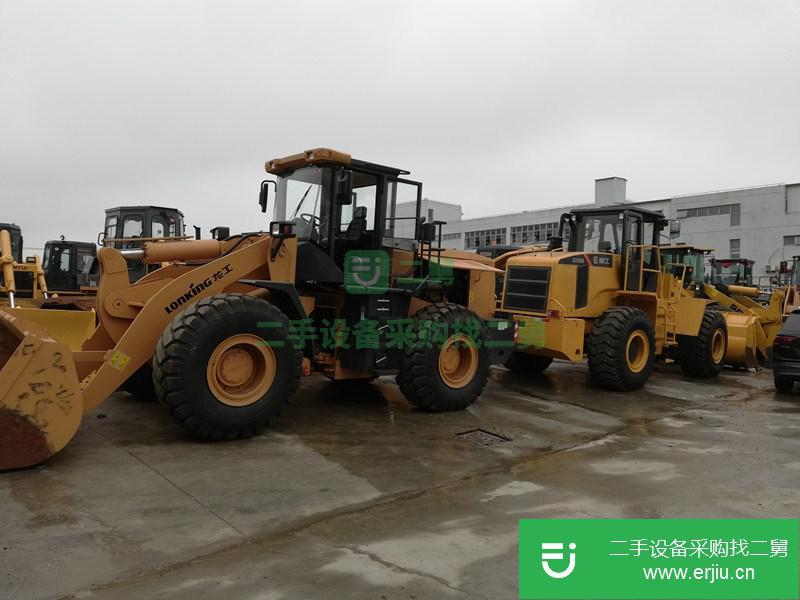 遼寧大連出售九成新的2017年的二手50裝載機