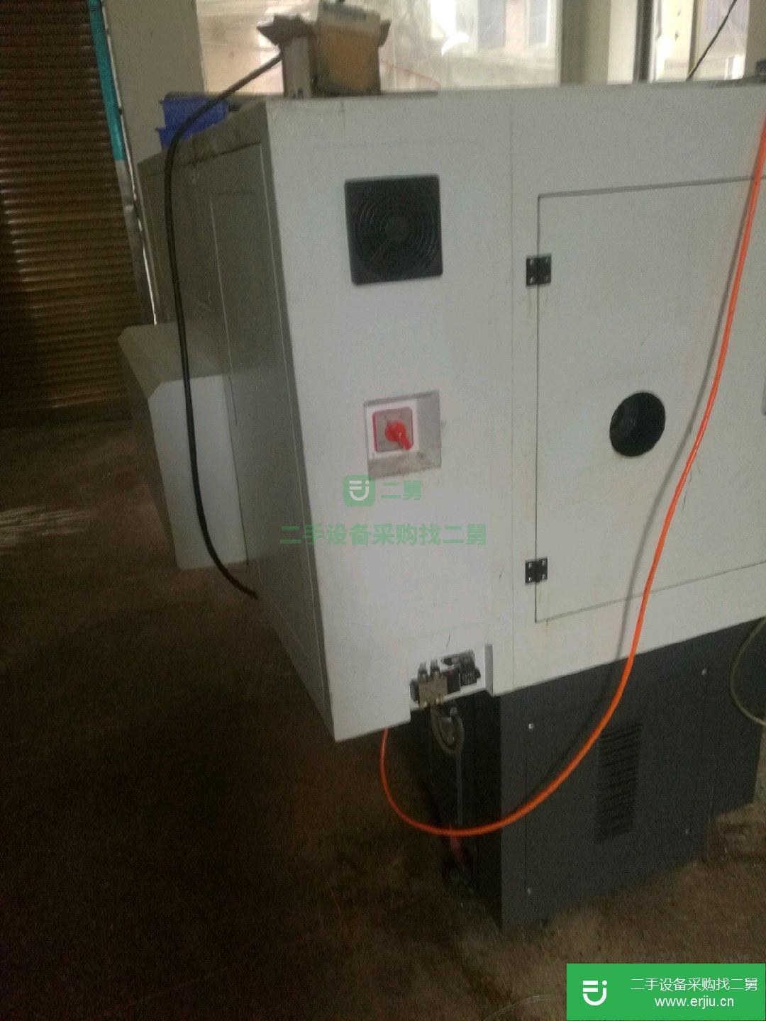 浙江溫州出售二手九成新的數控車床，砂輪機便宜處理