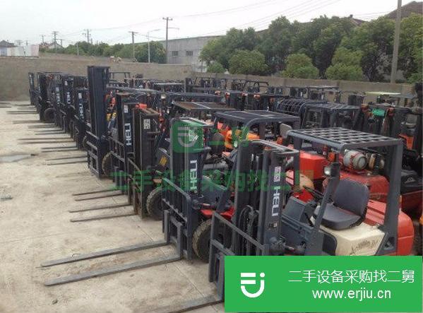 轉(zhuǎn)讓原裝二手叉車2噸