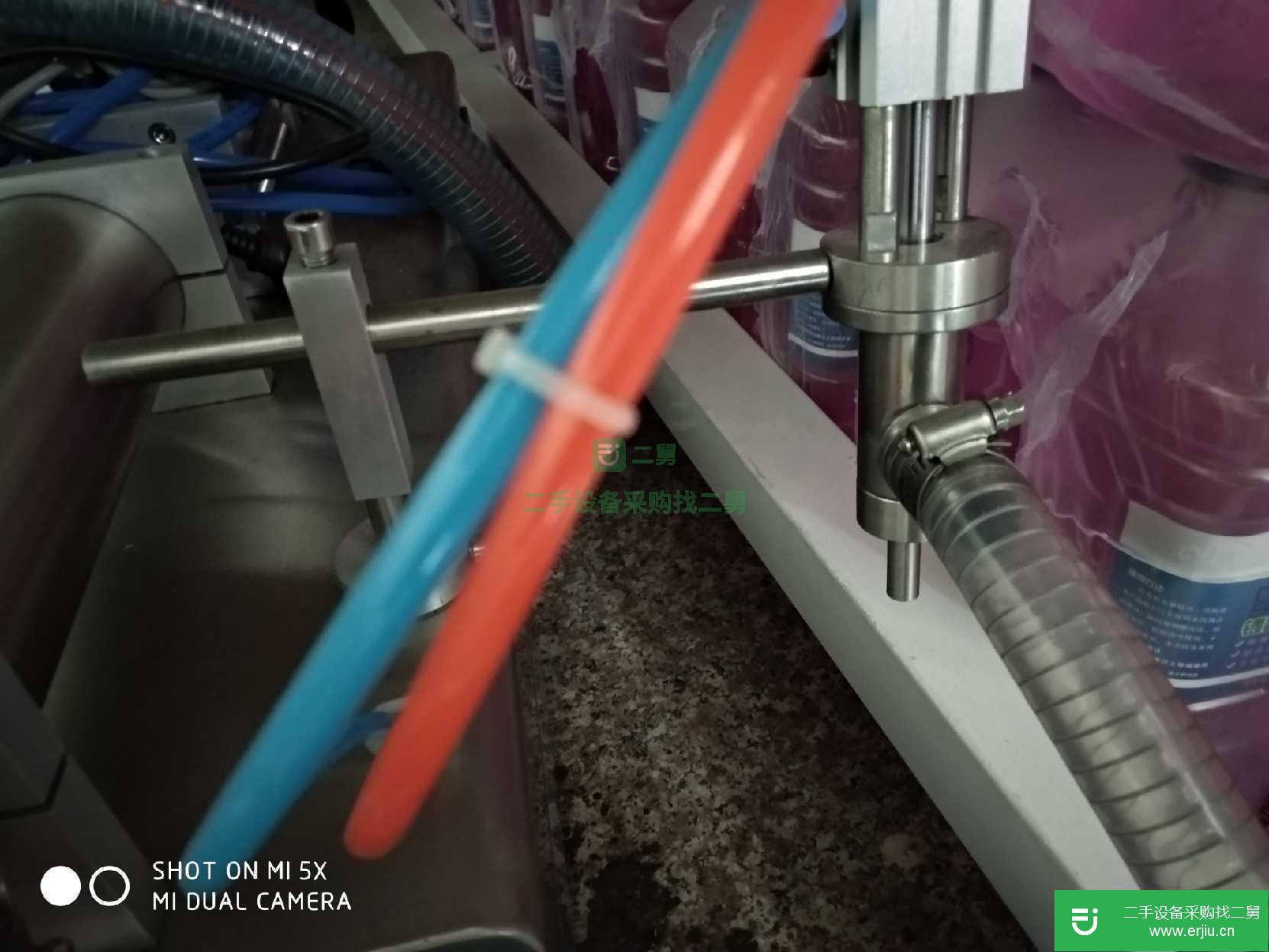 出售灌裝機，專門罐裝洗手液洗衣液洗潔精