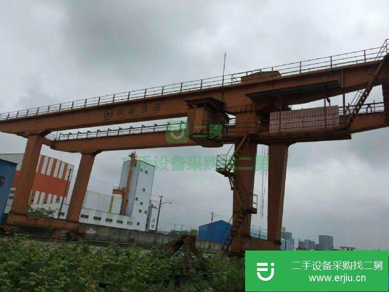 山東泰安轉讓九成新的二手龍門吊