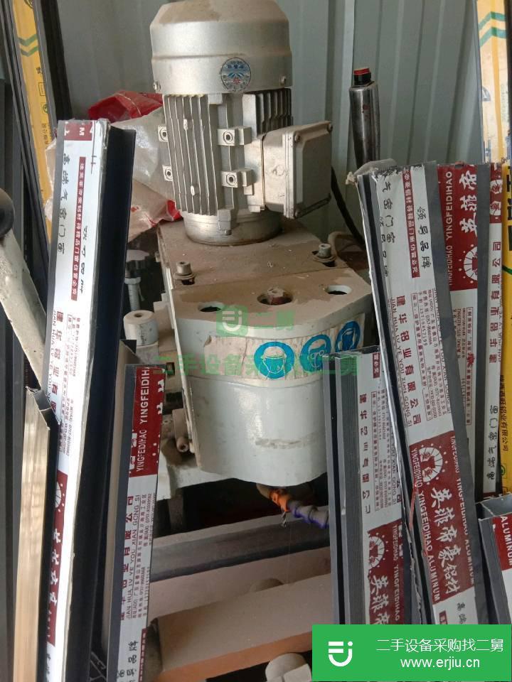 鋁合金彩鋁斷橋加工設備