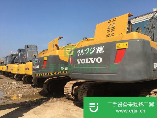 轉(zhuǎn)讓二手小松200挖掘機(jī)