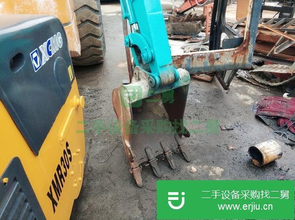 安徽淮南轉(zhuǎn)讓九成新的2017年的二手玉柴25微型小挖機(jī)