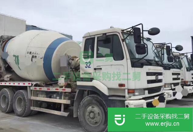 尼桑 混凝土攪拌車2012年日本制造