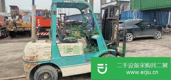 廣東廣州出售二手九成新的閑置叉車