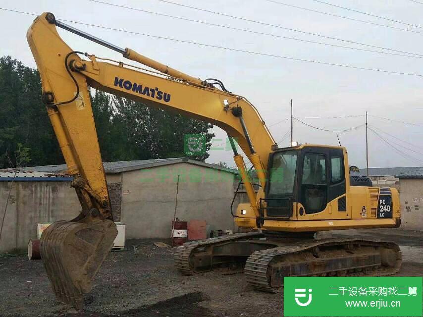 小松 PC240LC-8 挖掘機(jī) (優(yōu)質(zhì)二手挖掘機(jī)包運(yùn)輸)