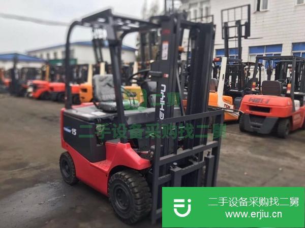 可以上牌進口2噸電動叉車,小型豐田2噸電動叉車出售