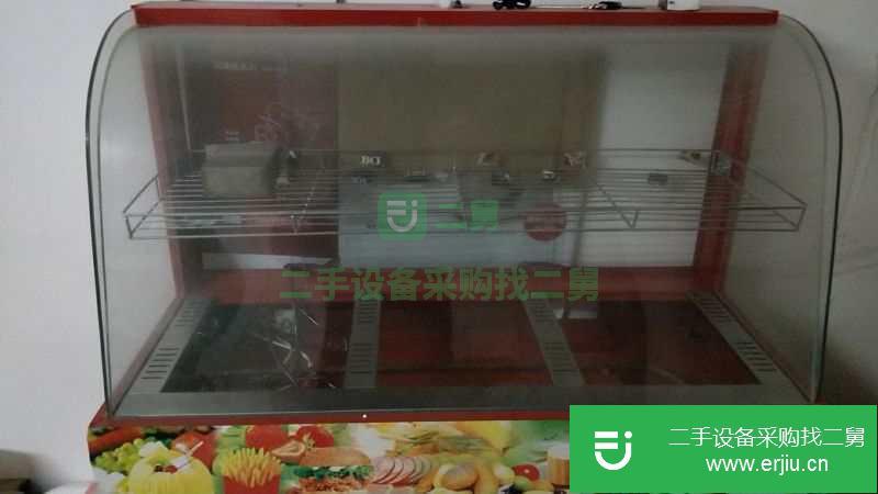 出售二手的冰柜，烤箱，展示柜。