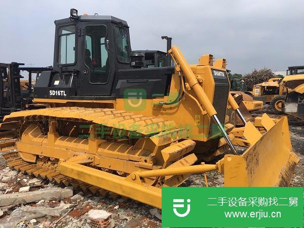 山推320推土機