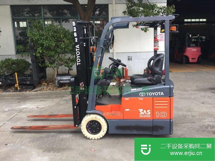 豐田1噸三支點小體積倉儲專用二手叉車，二手叉車價低