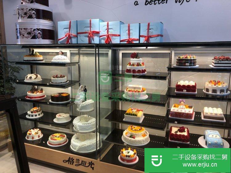 蛋糕店展柜，設備轉讓