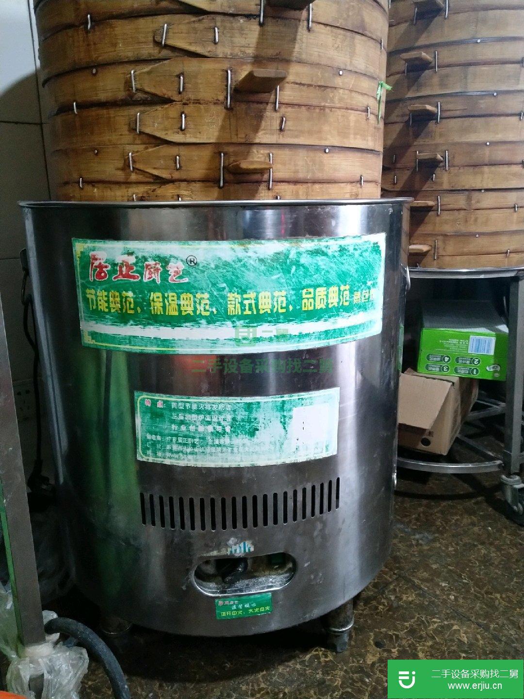 居正蒸包爐，銀鷹壓面機，和面機。